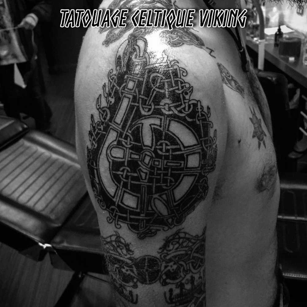 Tatouage celtique viking