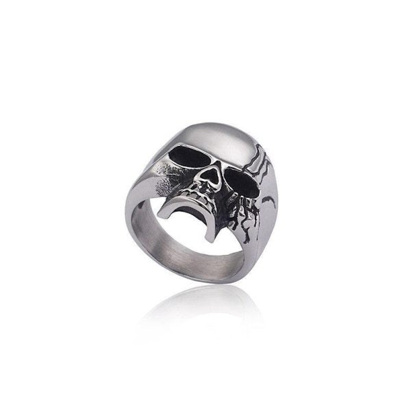 Bague Crâne Brisé en Acier