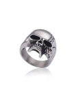 Bague Crâne Brisé en Acier