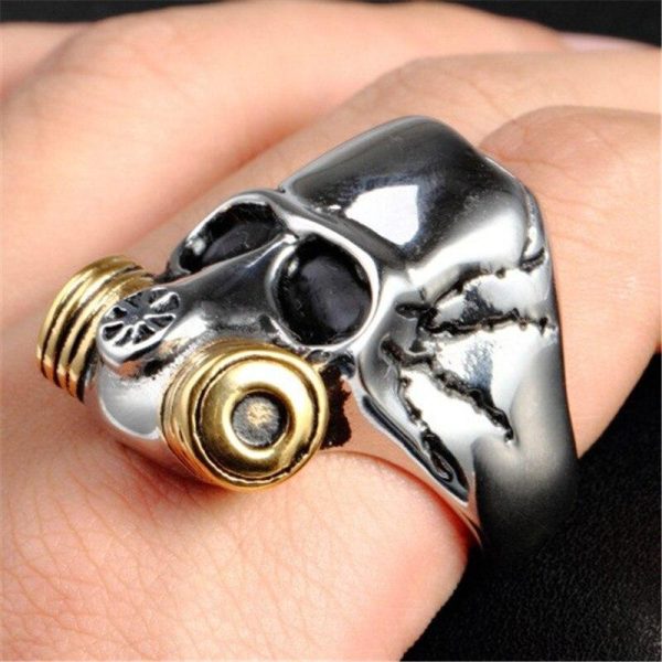 Bague Tête de Mort Cauchemar d’Acier