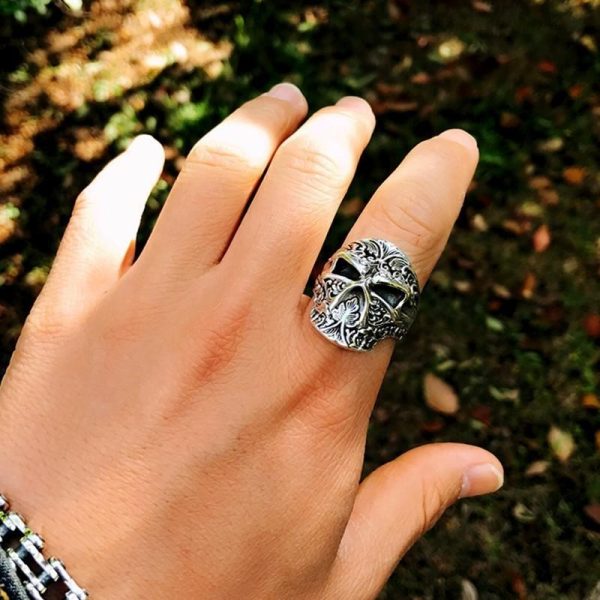 Bague Tête de Mort Éclat Sombre