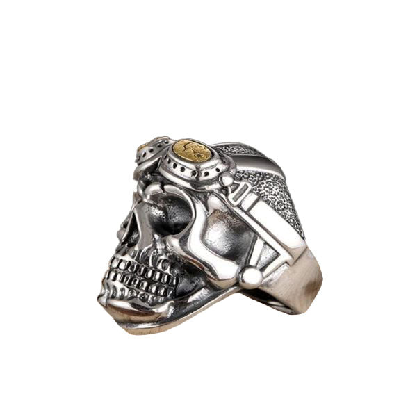 Bague Tête de Mort Héritage d’Acier