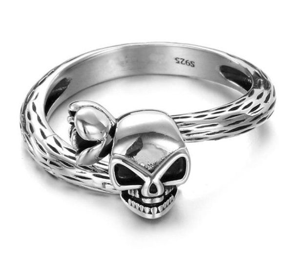 Bague Tête de Mort en Argent